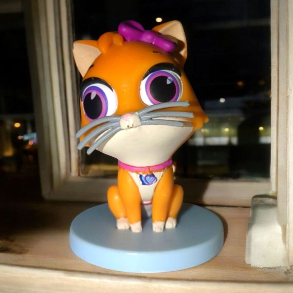 10/$10 Disney Junior Tots Mia the Kitten Figure